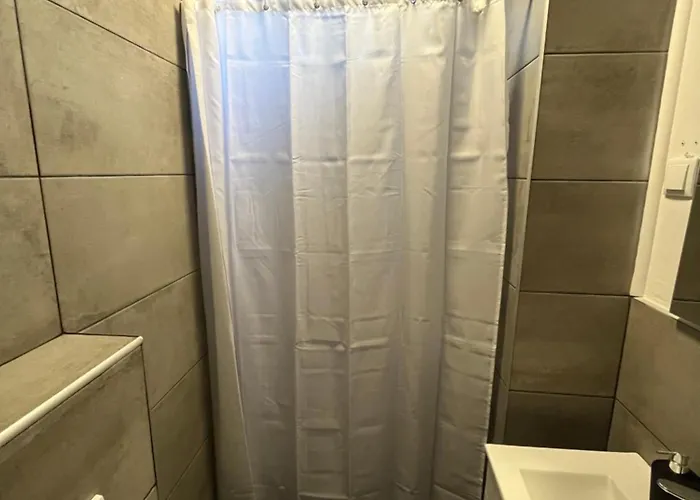 Stan Na Dan Trg * Derventa