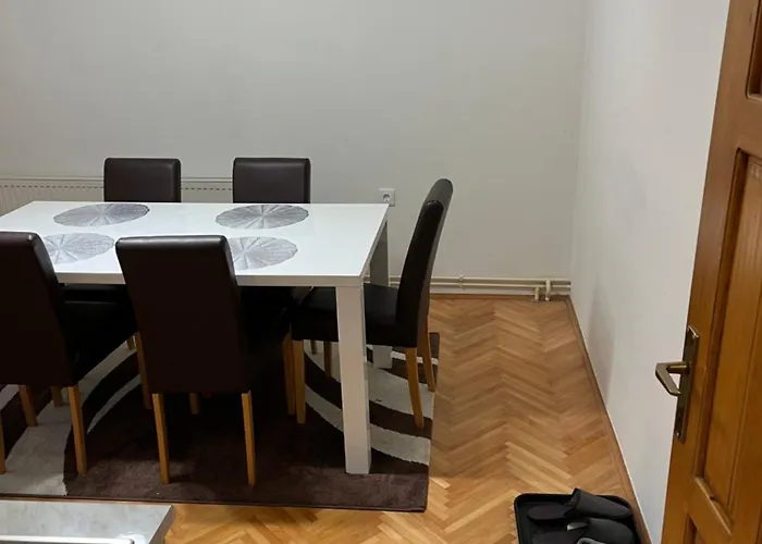 Stan Na Dan Trg Apartman