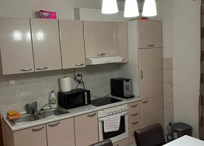 Stan Na Dan Trg * Derventa